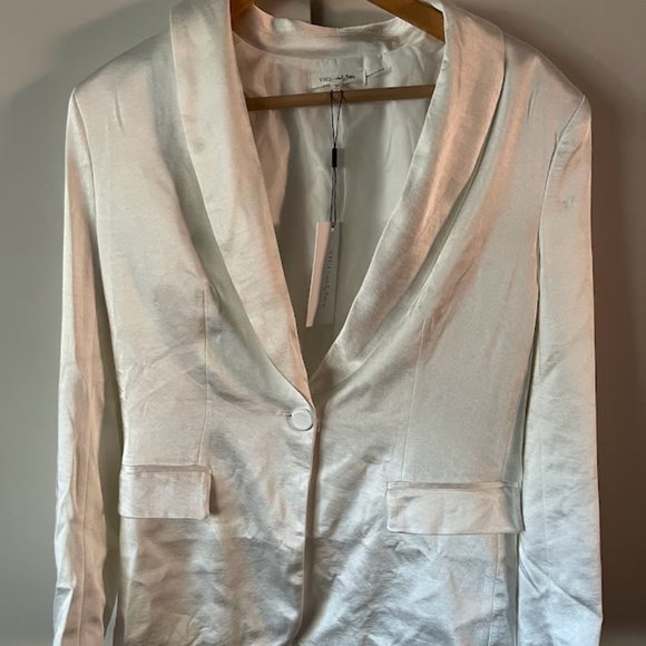 HOLIDAY WHITE BLAZER - VICI COLLECTION  - NWT! XS - Picture 1 of 5